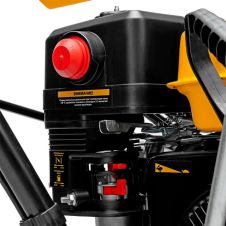 Бензиновая снегоуборочная машина Denzel SB 560, 212cc, 7л.с., ручной старт