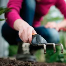 Культиватор Premium Planters FISKARS